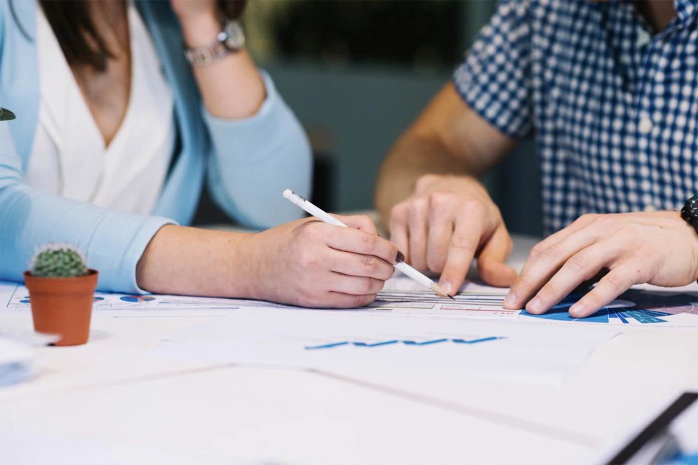 le-courtage-du-charolais-courtier-gueugnon-article-pourquoi-faire-appel-a-un-courtier-pour-vos-besoins-de-credits
